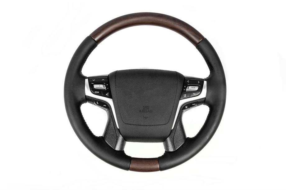 Toyota Land Cruiser 200 2007-2021 Heated steering wheel (dark wood) Image