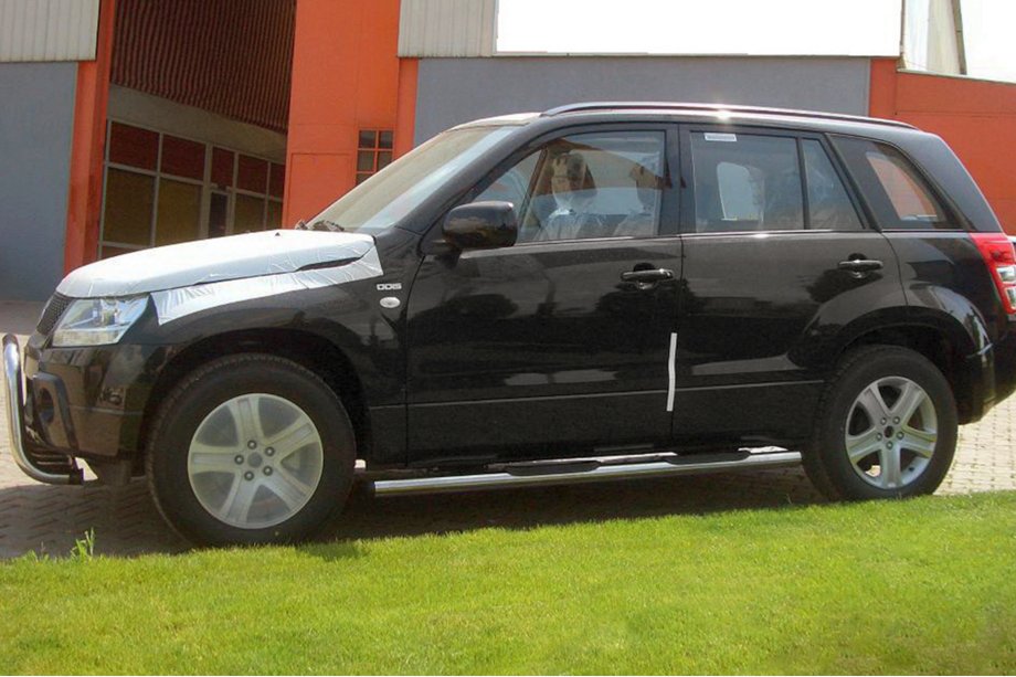 Suzuki Grand Vitara 2005-2017 Side Bars (2 pcs, Stainless Steel) Image