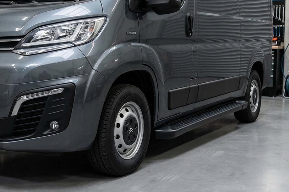 Citroen Jumper 2007-2025 Side Steps Allmond Black (2 pcs, Aluminum) Image