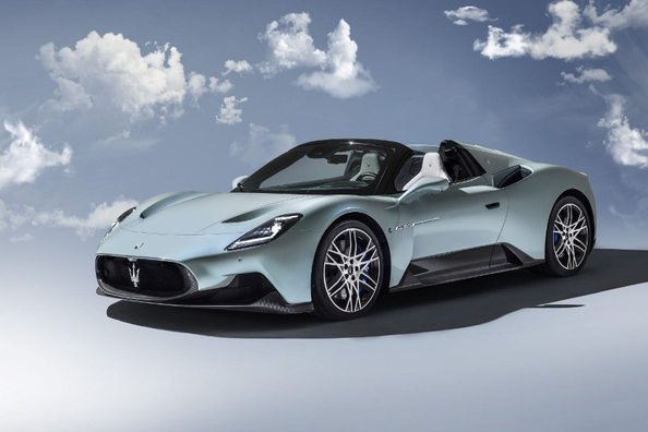 Maserati MC20 Cielo Review: An Elegant Roadster with a Racing Spirit