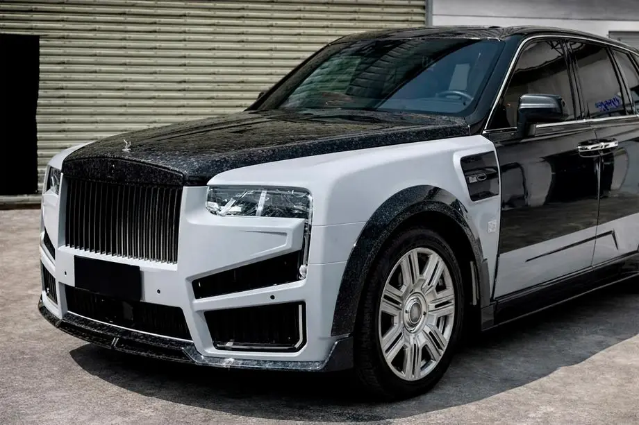 Rolls-Royce Cullinan 2018- MNSR Carbon Body Kit (for 2024+) Image