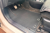 Toyota Yaris 2010-2020 Rubber Floor Mats Carsuit DVS (Black) photo 4