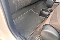 Toyota Yaris 2010-2020 Rubber Floor Mats Carsuit DVS (Black) photo 3