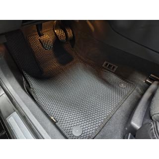 Rubber Floor Mats Carsuit (Black) Audi A4 B7 2004-2008 photo 2
