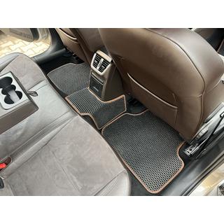 Rubber Floor Mats Carsuit (Black) Skoda Octavia III A7 2013-2019 photo 3