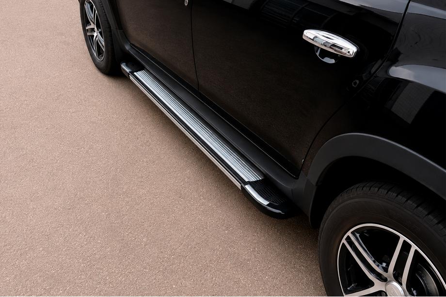 Renault Duster 2008–2017 Side Steps Rainbow (2 pcs, Aluminum) Image