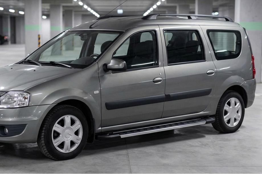 Dacia Logan MCV 2004-2014 Side Steps RedLine V1 (2 pcs, Aluminum) Image