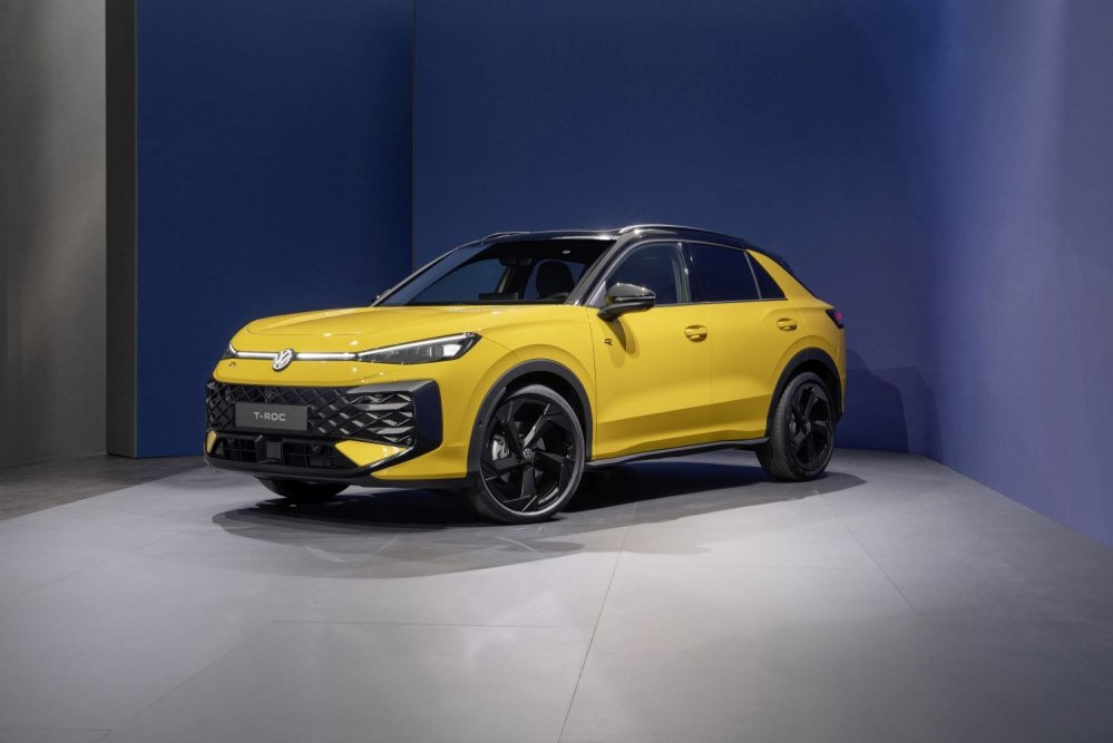 Second-Generation Volkswagen T-Roc 2025 Review: Updated Compact Crossover