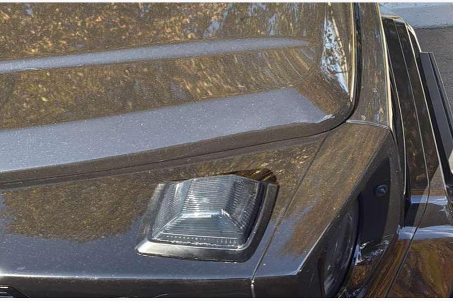 Mercedes G class W463 2018-2024 Hood Turn Signals W464-Black V2 (2018-2022, 2 pcs) Photo 3