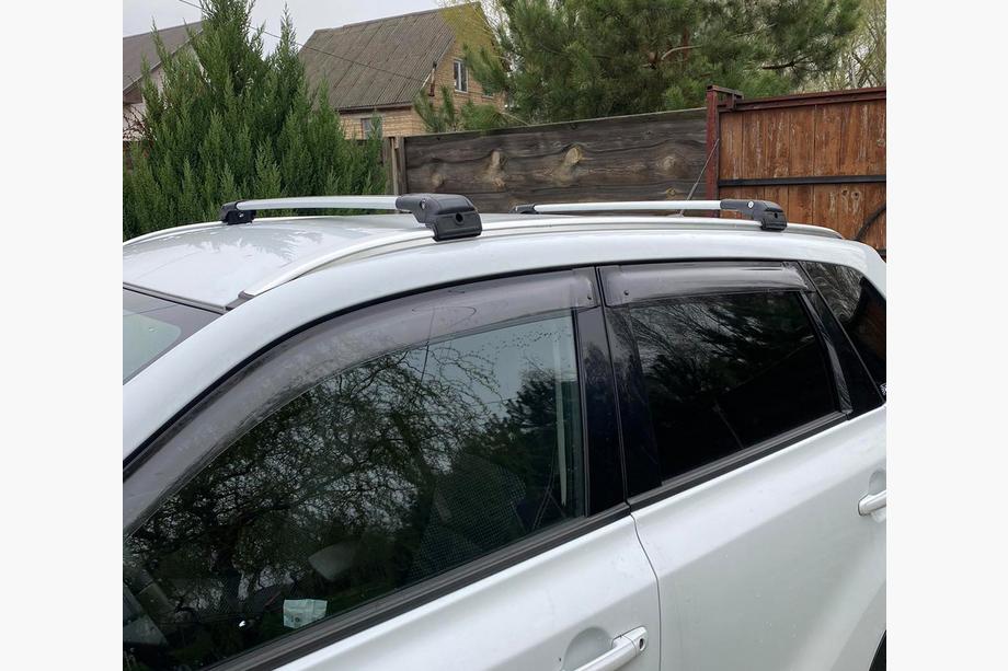 Suzuki Vitara 2015- Roof rack (cross bars) for integrated roof rails lockable WingCarrier V2 (2 pcs) Image