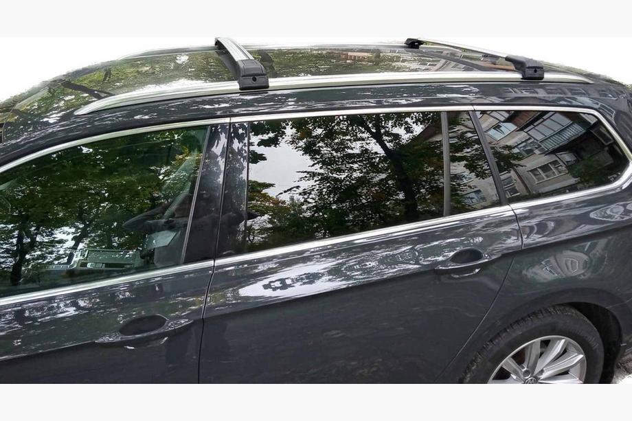 Volkswagen Passat B8 2015-2023 Roof rack (cross bars) for integrated roof rails lockable WingCarrier V2 (2 pcs) Black Image