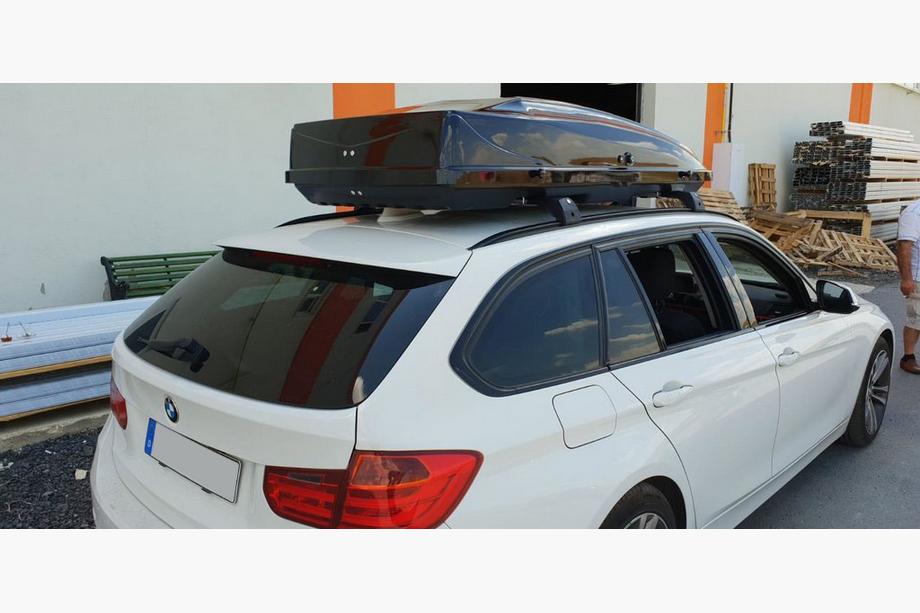 BMW 5 Series F10/F11 2010–2016 Roof rack (cross bars) for integrated roof rails lockable WingCarrier V2 (2 pcs) Gray Photo 19