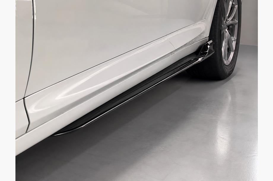 BMW X4 G02 2018- Side Skirt Blades (Black Gloss) Image