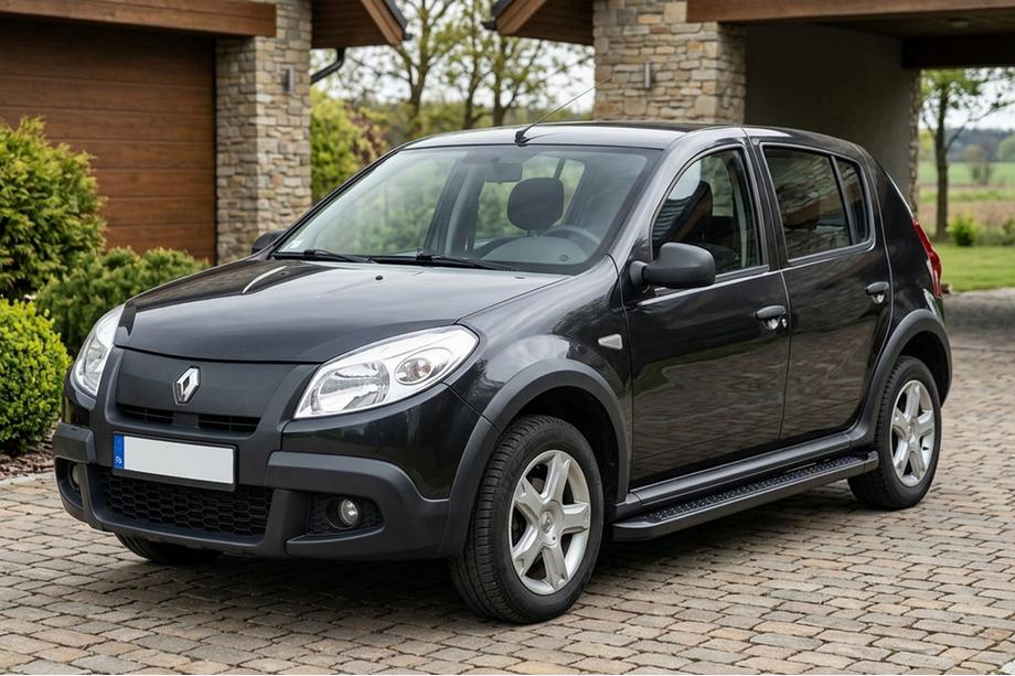 Dacia Sandero 2007-2013 Side Steps Allmond Black (2 pcs, Aluminum) Image