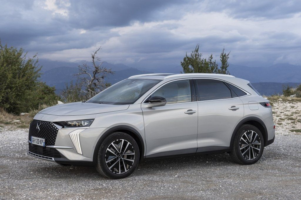 DS 7 Review: Updated French Style