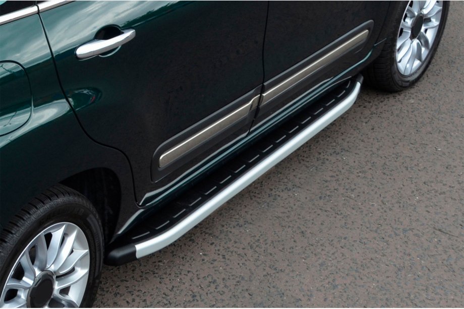 Fiat 500/500L 2013-2022 Side Steps Fullmond (2 pcs, Aluminum) Image