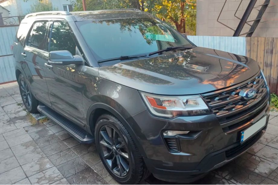 Ford Explorer 2011-2019 Side Steps Allmond Black (2 pcs, Aluminum) Image