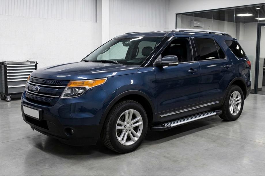 Ford Explorer 2011-2019 Side Steps Line (2 pcs, Aluminum) Image