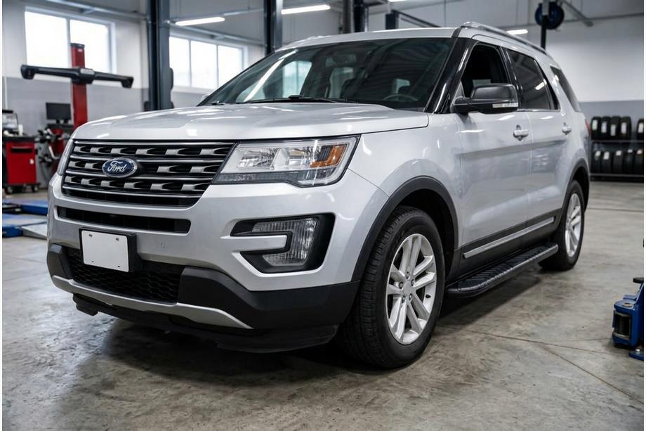 Ford Explorer 2011-2019 Side Steps Bosphorus Black (2 pcs, Aluminum) Image