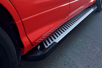 Ford Kuga/Escape 2013-2019 Side Steps Line (2 pcs, Aluminum) photo 7