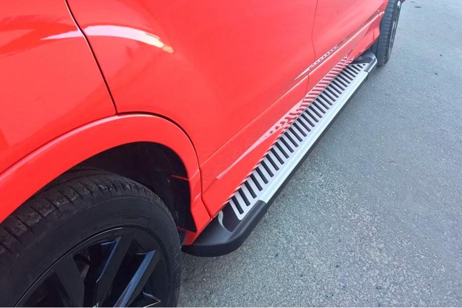Ford Kuga/Escape 2013-2019 Side Steps Line (2 pcs, Aluminum) Image