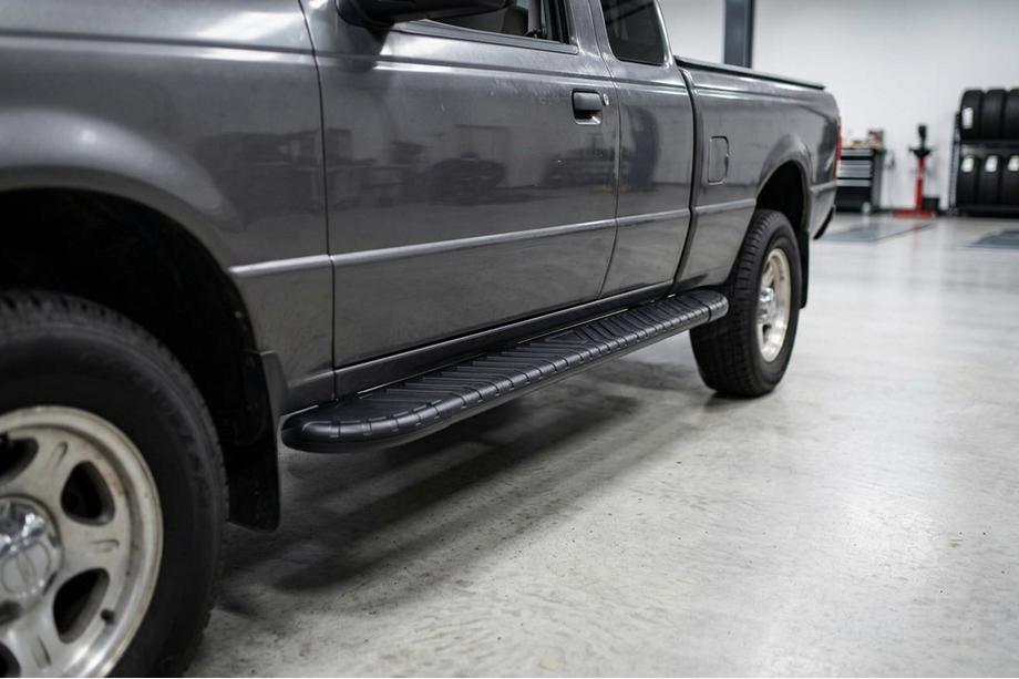 Ford Ranger 2007-2011 Side Steps Bosphorus Black (2 pcs, Aluminum) Image