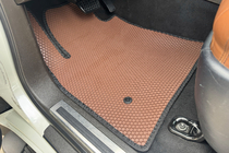 Toyota Land Cruiser 200 2007-2021 Rubber floor mats Carsuit (2007-2012, brown) photo 1