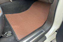 Toyota Land Cruiser 200 2007-2021 Rubber floor mats Carsuit (2007-2012, brown) photo 2