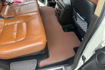 Toyota Land Cruiser 200 2007-2021 Rubber floor mats Carsuit (2007-2012, brown) photo 4