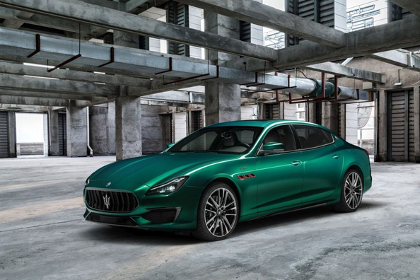 Maserati Quattroporte Trofeo Review: A Luxurious Italian Sedan Photo 1