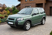 Land Rover Freelander I 1997-2006 Side Steps RedLine V1 (2 pcs, Aluminum) photo 1