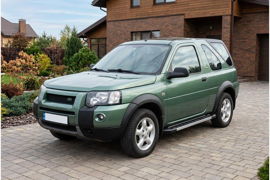 Land Rover Freelander I 1997-2006 Side Steps RedLine V1 (2 pcs, Aluminum) Image