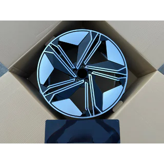 Forged OEM Wheels R21 (Set of 4) photo 1