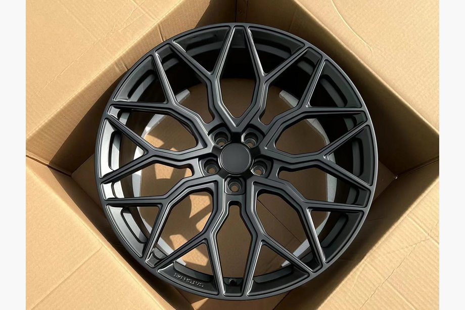 Audi Q8 2018- Forged OEM Wheels R21 V1 (Set of 4) Image
