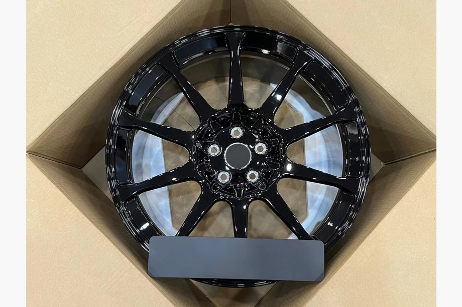 Audi A8 2018- Forged OEM Wheels R20 V1 (Set of 4) Image