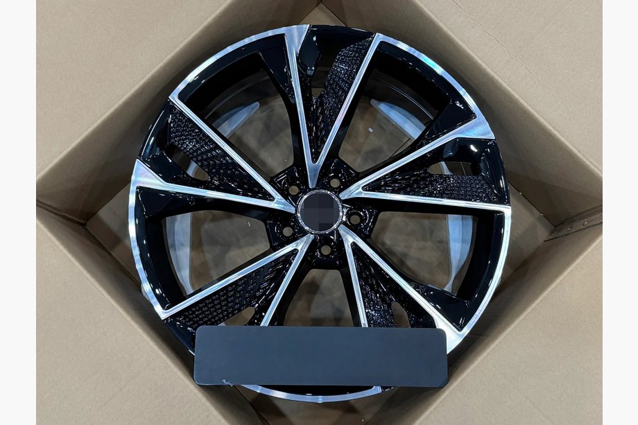 Audi A7 2018- Forged OEM Wheels R20 (Set of 4) Image