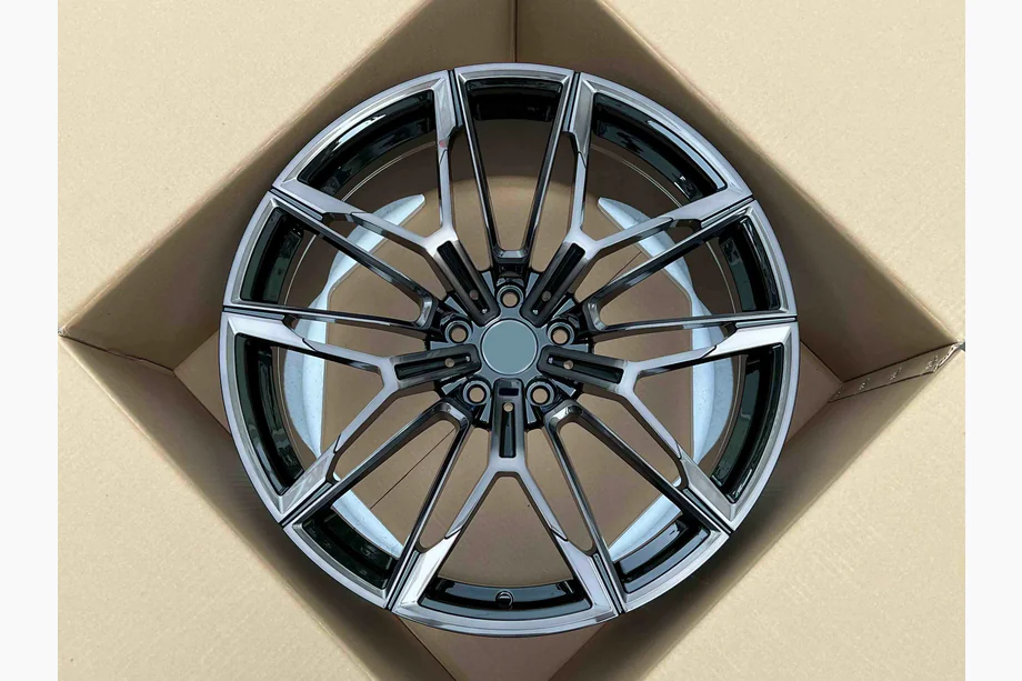 BMW X5 G05 2019–2026 Forged OEM Wheels R22 V1 (Set of 4) Image