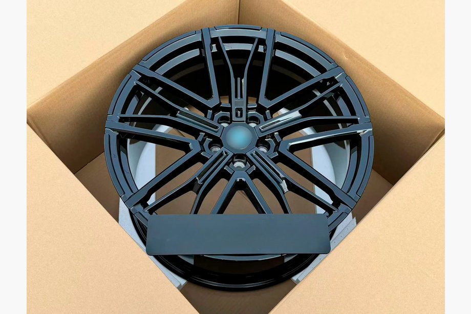 BMW 5/i5 Series G60/G60E/G61 2023- Forged OEM Wheels R21 V1 (Set of 4) Photo 3