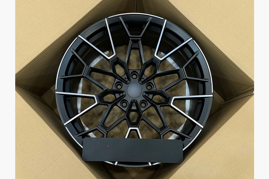 BMW 5/i5 Series G60/G60E/G61 2023- Forged OEM R21 V2 Wheels (Set of 4) Image