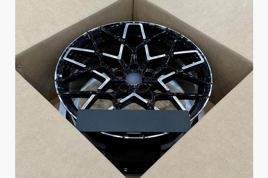 BMW 8 Series G14/G15/G16 2018- Forged OEM R20 V2 Wheels (Set of 4) Photo 4