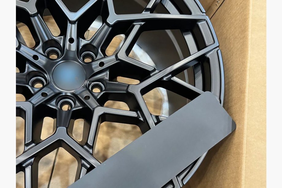 BMW 8 Series G14/G15/G16 2018- Forged OEM Wheels R20 V3 (Set of 4) Photo 9