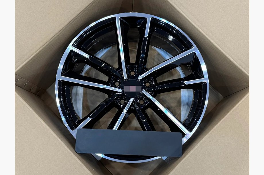 Cadillac CTS 2013-2019 Forged OEM Wheels R19 (Set of 4) Image