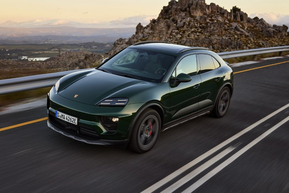 Review of the Premium Electric Porsche Macan 4S