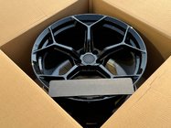 Lamborghini Huracan 2014- Forged OEM Wheels R20 V3 (Set of 4) photo 3