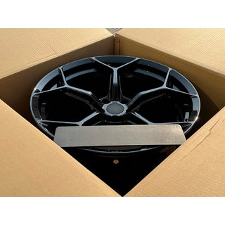 Forged OEM Wheels R20 V3 (Set of 4) Lamborghini Huracan 2014- photo 4