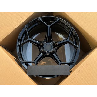 Forged OEM Wheels R20 V3 (Set of 4) Lamborghini Huracan 2014- photo 1