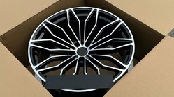 Lamborghini Urus 2018- Forged Wheels OEM R23 V13 (Set of 4) photo 6