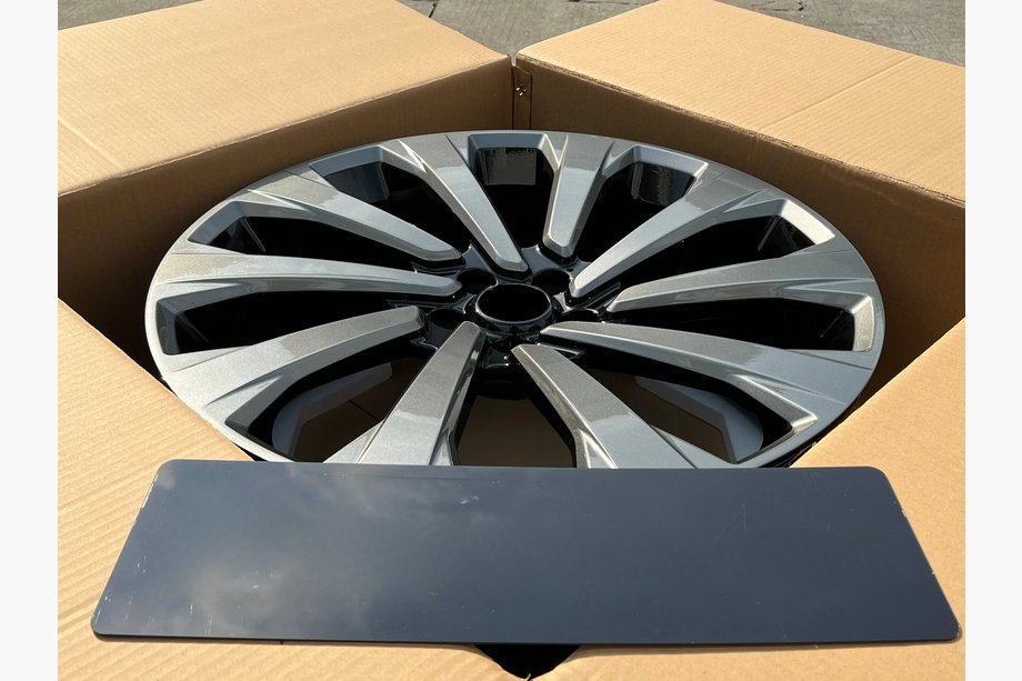 Range Rover V L460 2021- Forged Wheels OEM R23 V2 (Set of 4) Photo 5