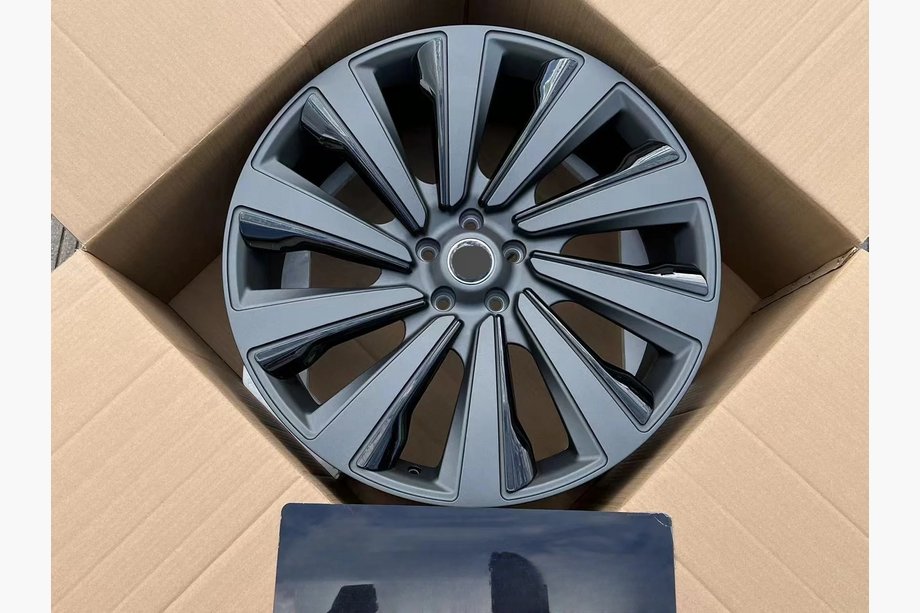 Range Rover V L460 2021- Forged OEM Wheels R23 R24 V1 (Set of 4) Photo 1