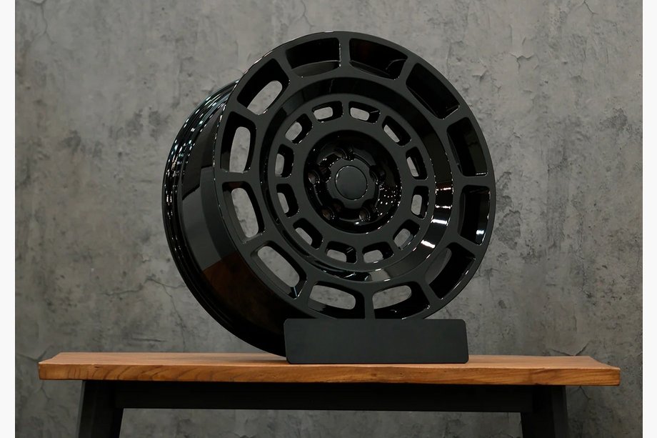 Land Rover Defender 2019- Forged OEM Wheels R22 (Set of 4) Image